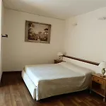 Via Del Corso 로마